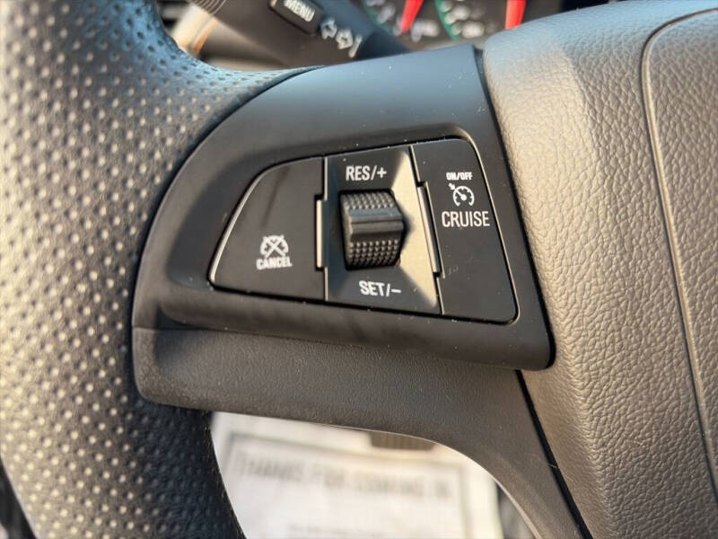 2022 Chevrolet Trax LS