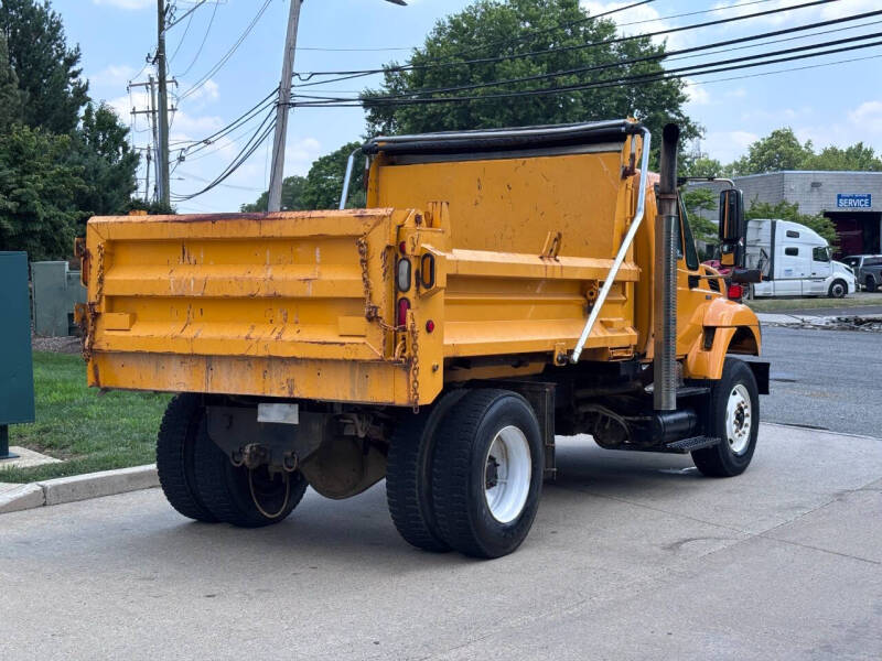 2009 International WorkStar 7400