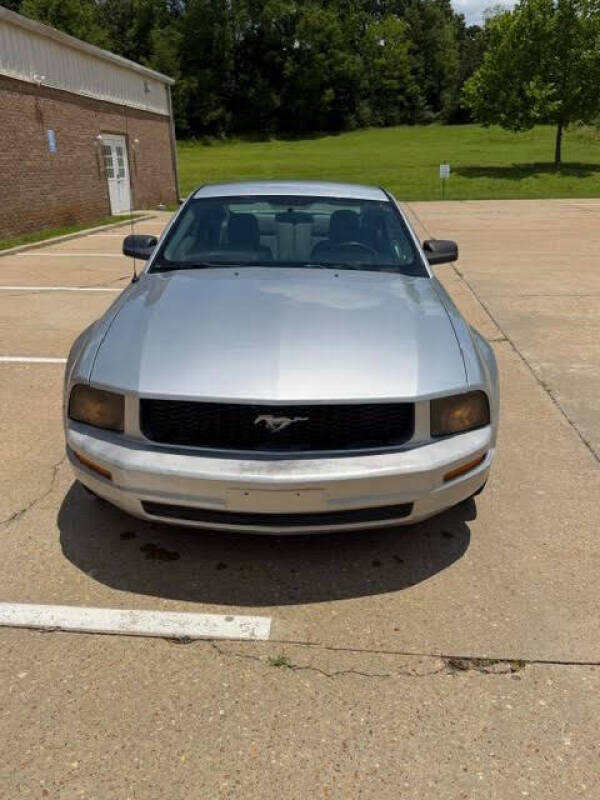 2009 Ford Mustang V6 Deluxe