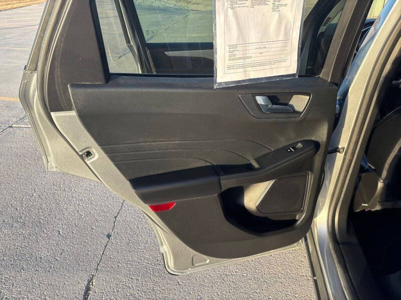 2023 Ford Escape Platinum