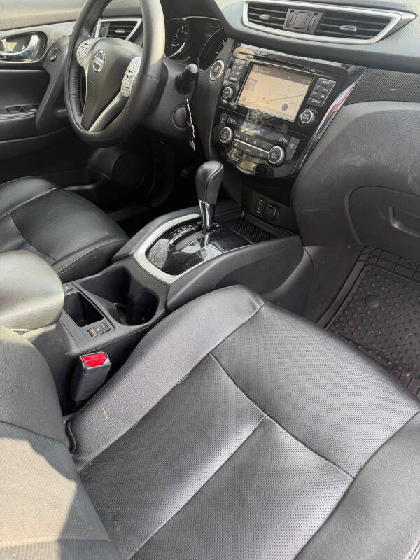 2016 Nissan Rogue SL