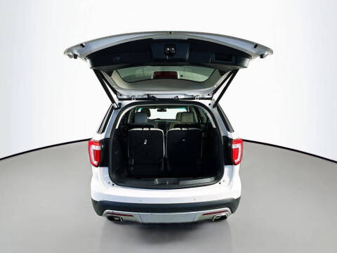 2016 Ford Explorer Platinum
