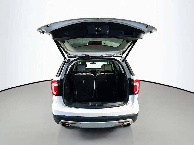 2016 Ford Explorer Platinum