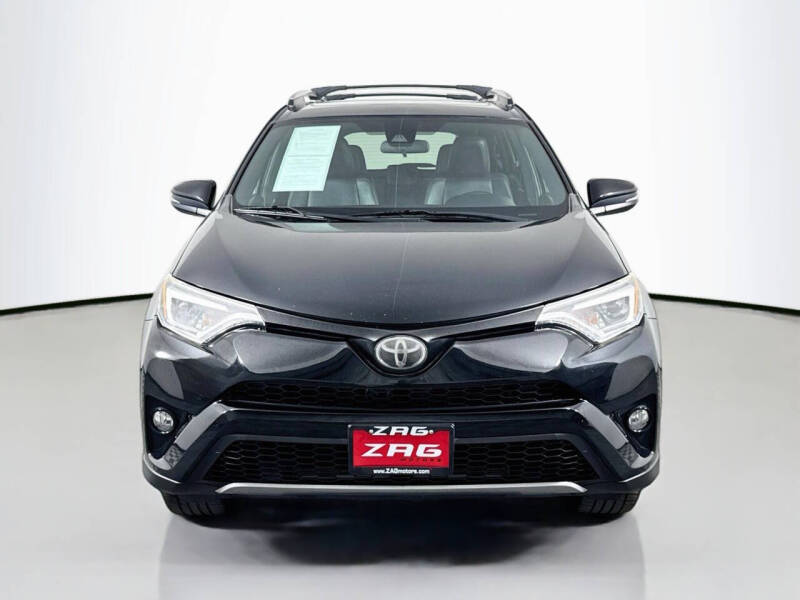 2017 Toyota RAV4 SE