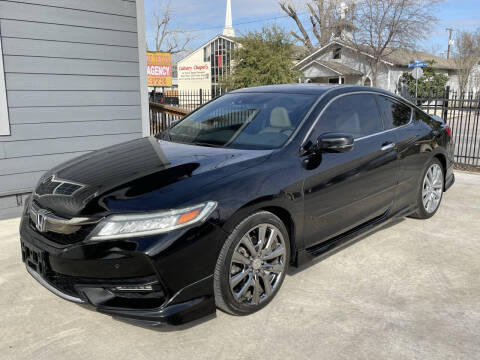 2016 Honda Accord for sale at H & H AUTO SALES in San Antonio TX
