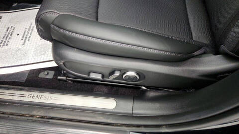 2026 Genesis GV60 Standard