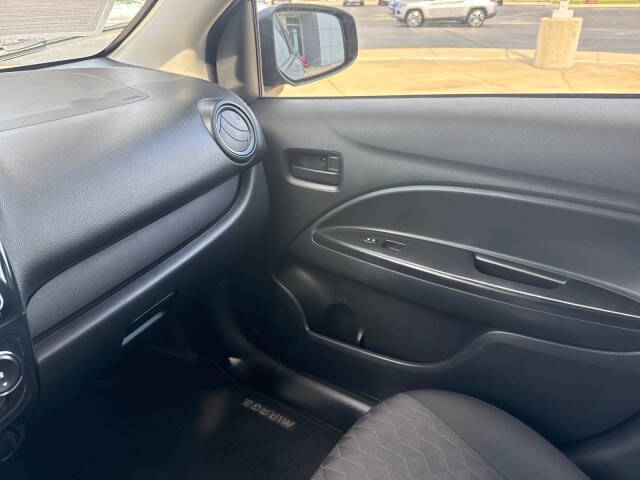 2024 Mitsubishi Mirage ES