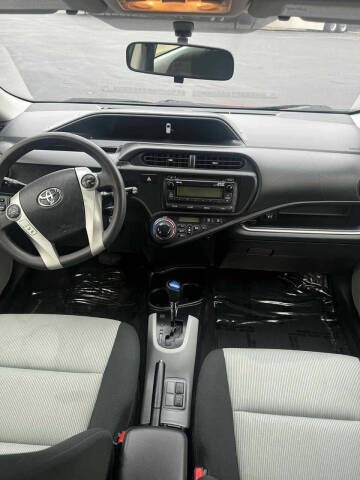 2014 Toyota Prius c One