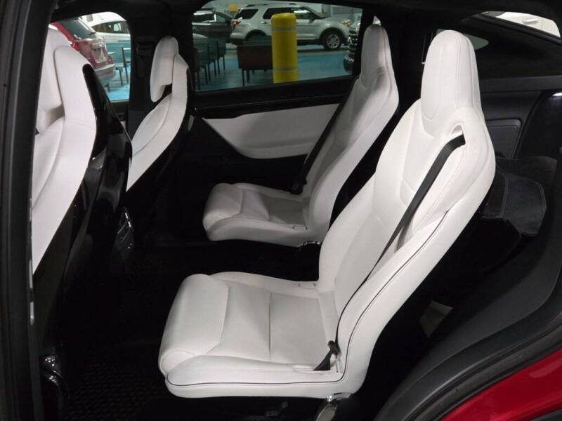 2016 Tesla Model X 90D