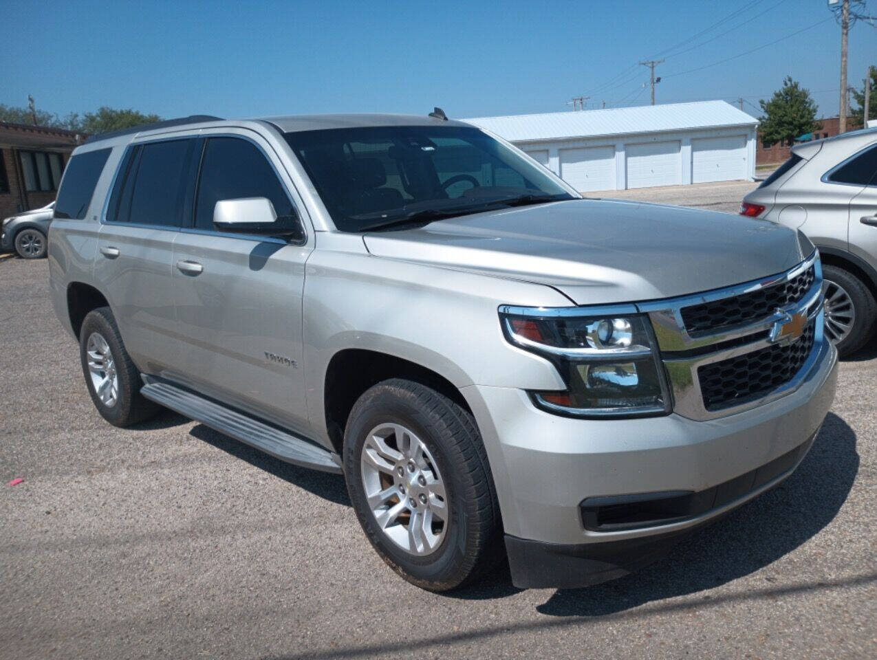 2015 Chevrolet Tahoe for sale at Dubb's Motors LLC in Great Bend, KS