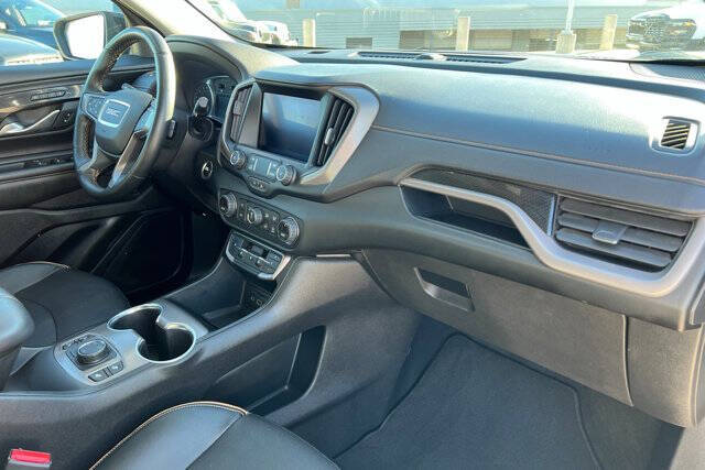 2023 GMC Terrain AT4