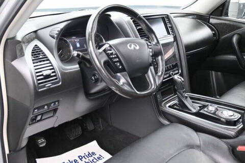 2021 Infiniti QX80 Luxe