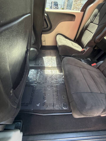 2013 Dodge Grand Caravan SE