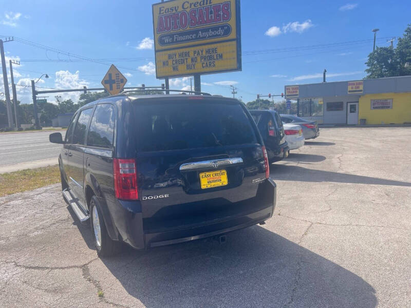 2010 Dodge Grand Caravan SXT