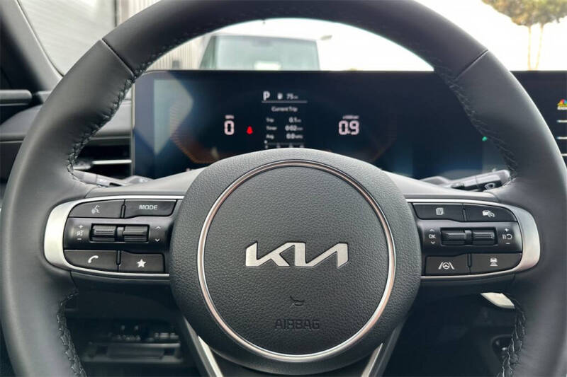 2026 Kia K5