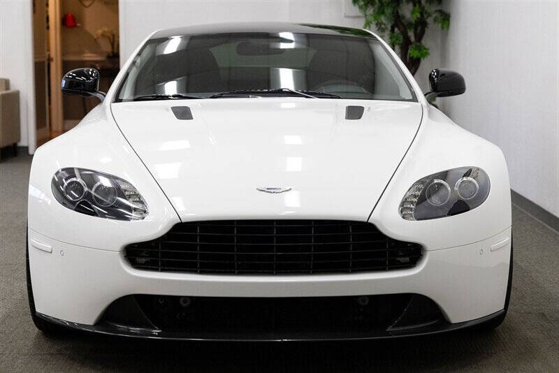 2011 Aston Martin V8 Vantage S