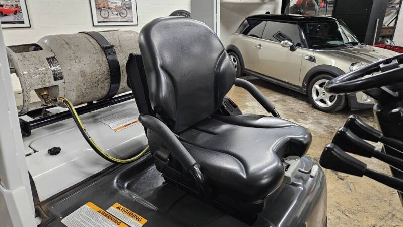 2022 UniCarriers PF50LP