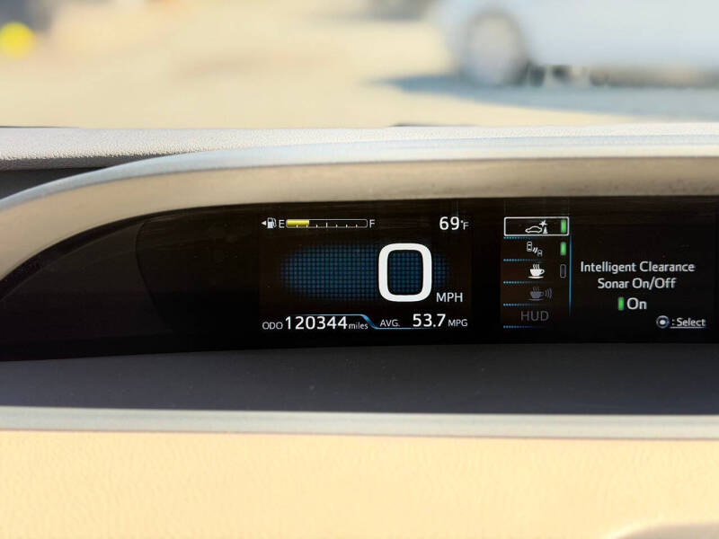 2016 Toyota Prius Four