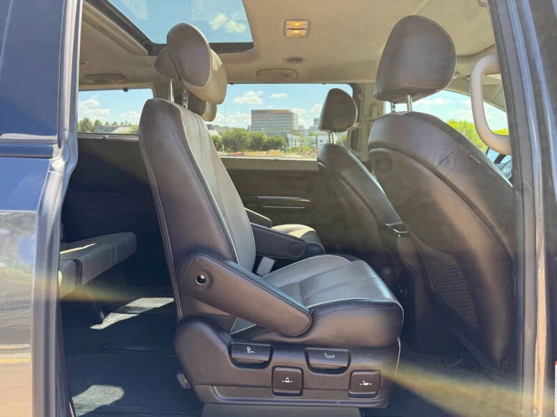 2016 Kia Sedona Limited