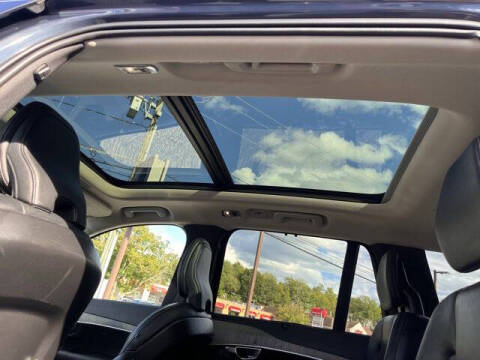 2022 Volvo XC90 Recharge T8 Inscription 6P