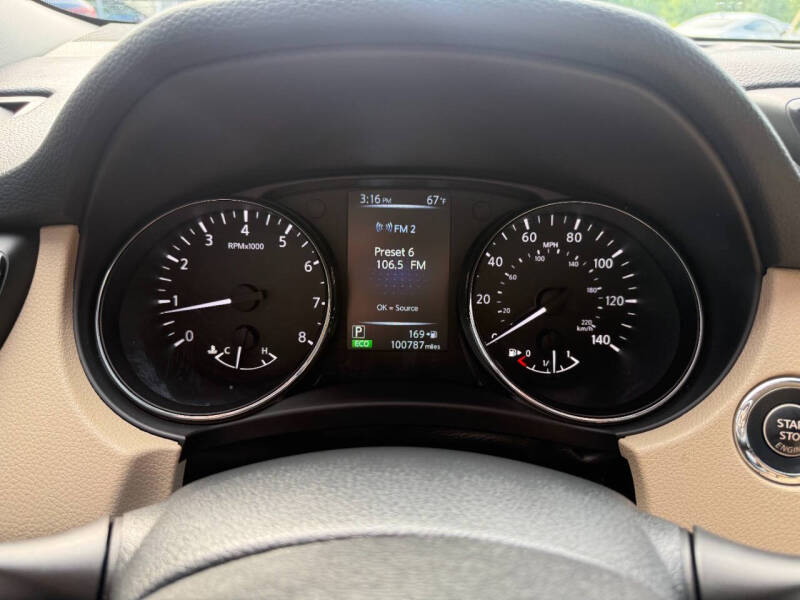 2017 Nissan Rogue SL