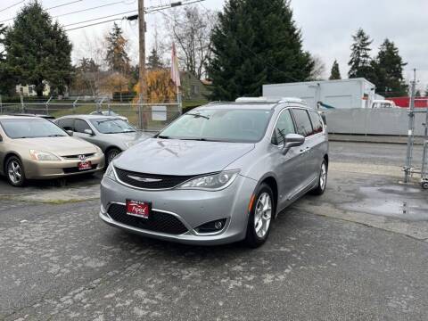 2017 Chrysler Pacifica for sale at Apex Motors Inc. in Tacoma WA