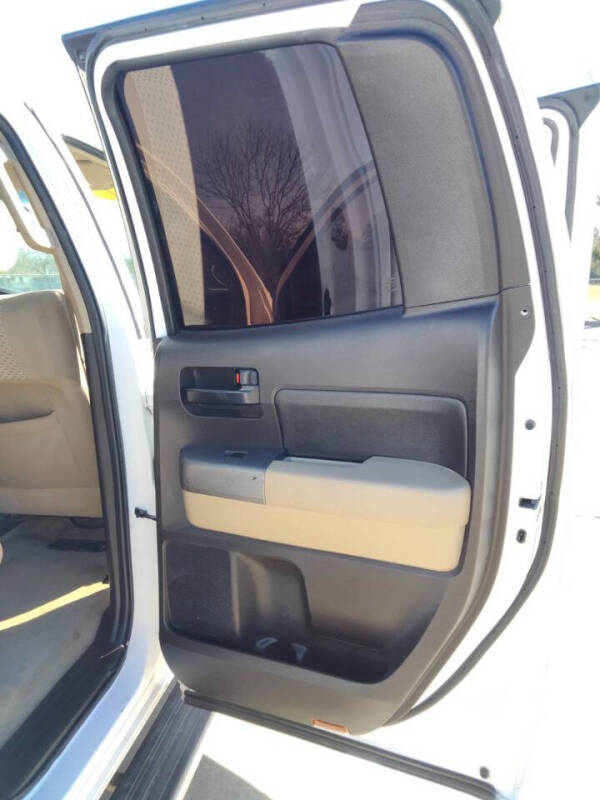 2011 Toyota Tundra Grade