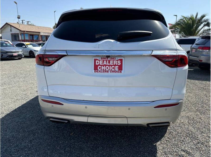 2022 Buick Enclave Essence