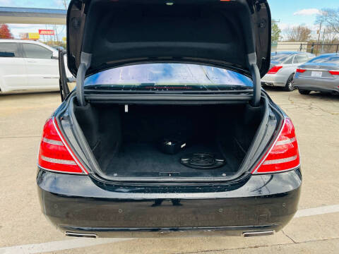 2013 Mercedes-Benz S-Class S 550 4MATIC