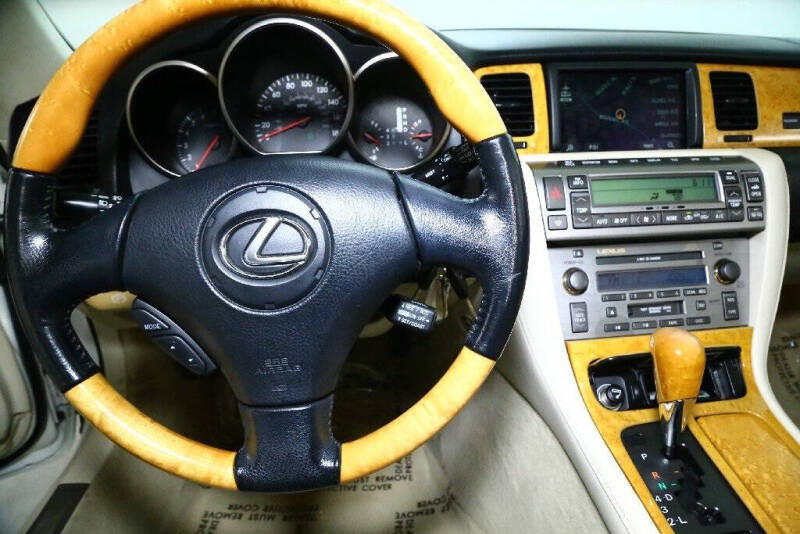 2003 Lexus SC 430