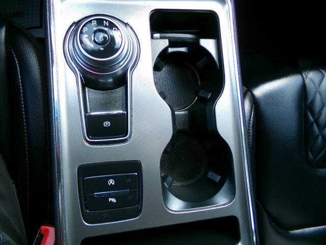 2023 Ford Edge Titanium