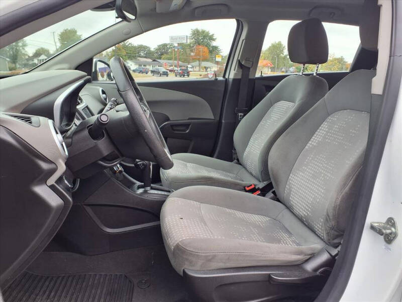 2019 Chevrolet Sonic LT Auto Fleet