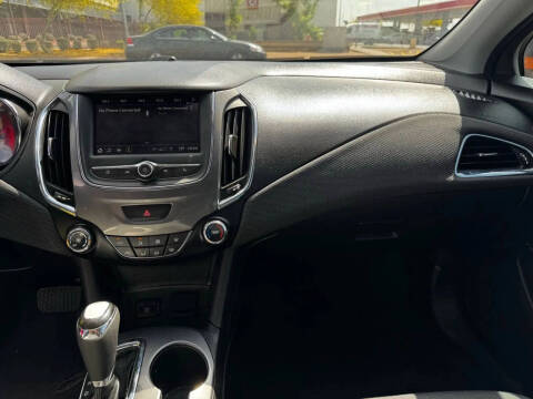 2019 Chevrolet Cruze LS