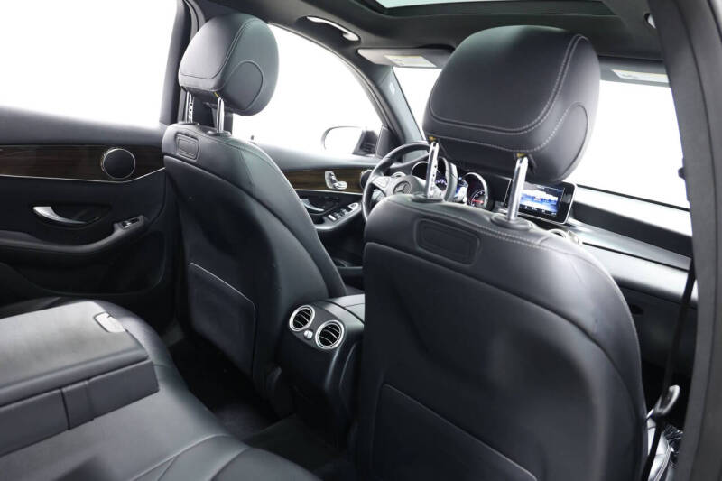 2018 Mercedes-Benz GLC GLC 300