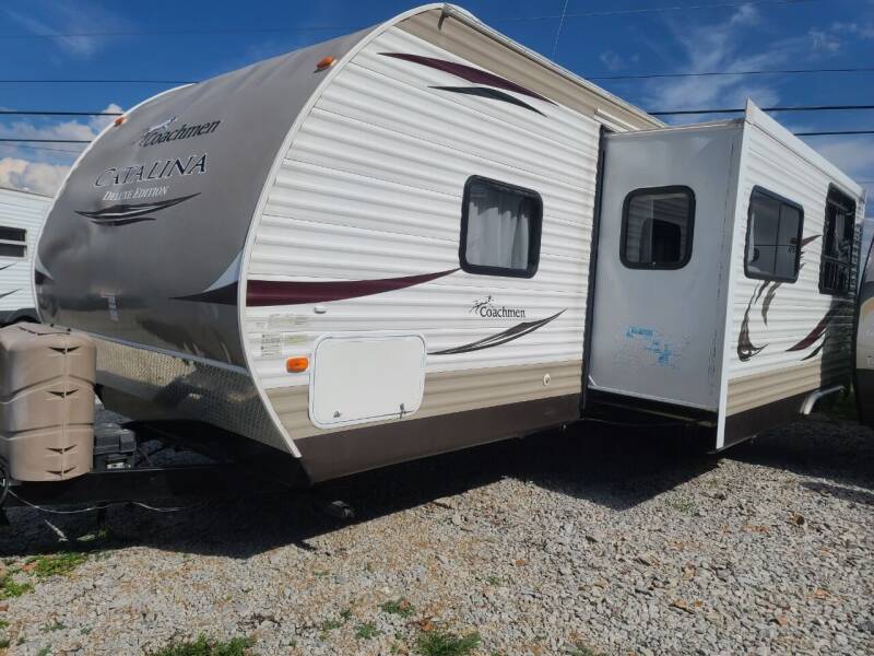 2014 Coachmen Catalina 30BHS for sale at Kentuckiana RV Wholesalers in Charlestown IN