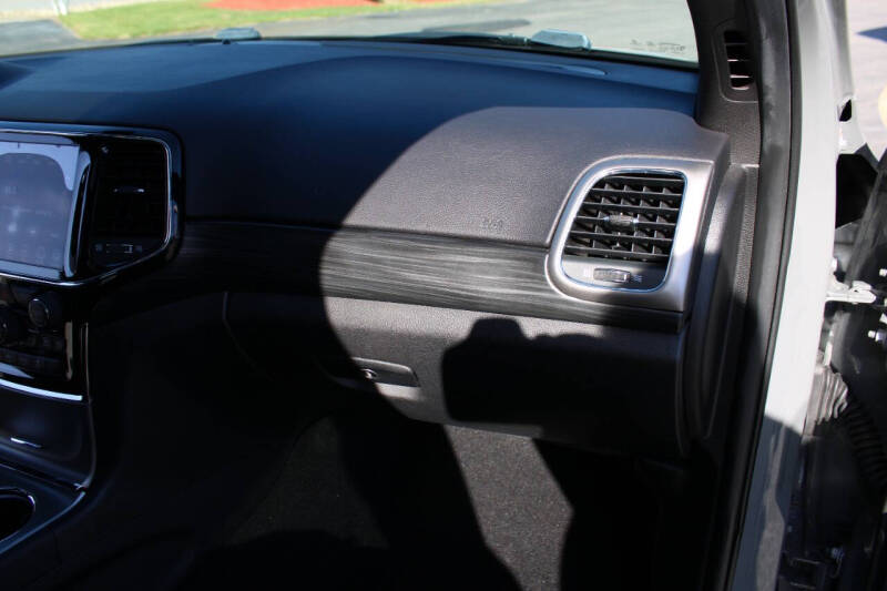 2020 Jeep Grand Cherokee Altitude