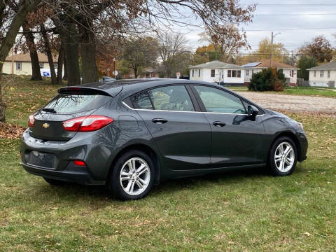 2018 Chevrolet Cruze LT Auto