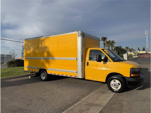 2020 GMC Savana for sale at Auto Resources in Merced CA