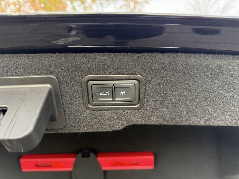 2023 Audi A8 L quattro 55 TFSI