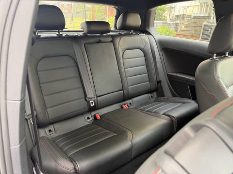 2016 Volkswagen Golf GTI SE