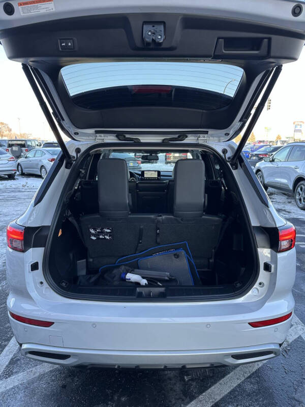 2023 Mitsubishi Outlander PHEV SE