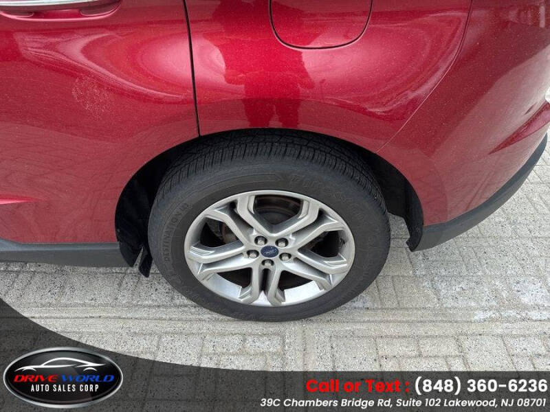2015 Ford Edge Titanium