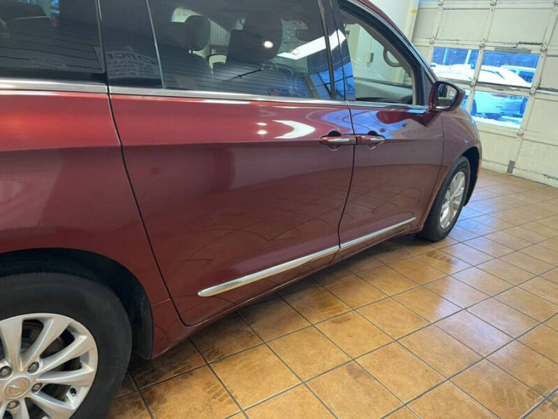 2018 Chrysler Pacifica Touring L Plus