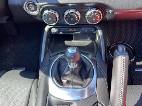 2024 Mazda MX-5 Miata RF Grand Touring