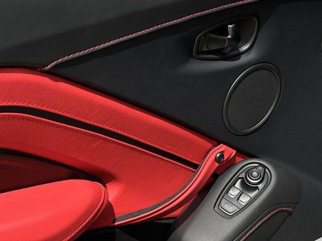 2023 Aston Martin Vantage V12