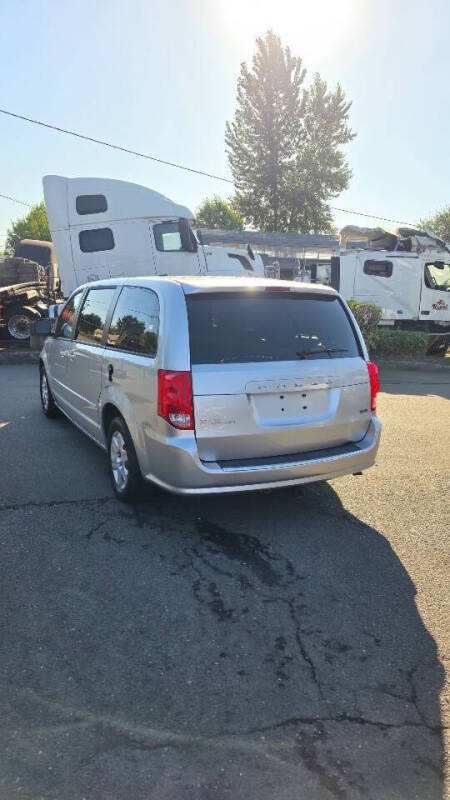 2012 Dodge Grand Caravan SE