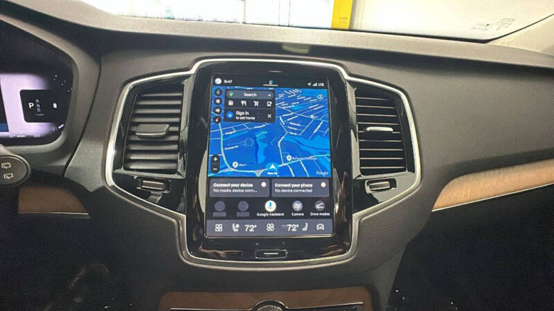 2024 Volvo XC90 B5 Plus Bright Theme