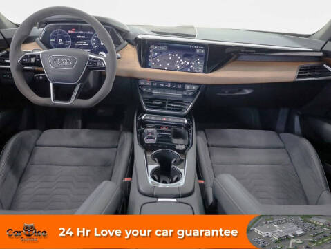 2022 Audi e-tron GT quattro Premium Plus