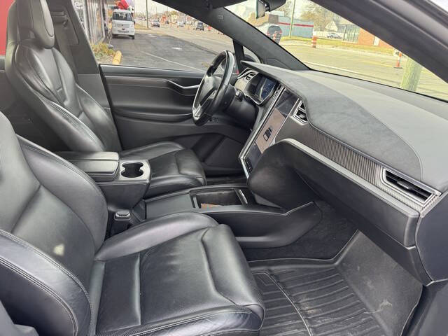 2016 Tesla Model X P90D