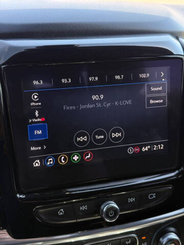 2022 Chevrolet Traverse LT Cloth